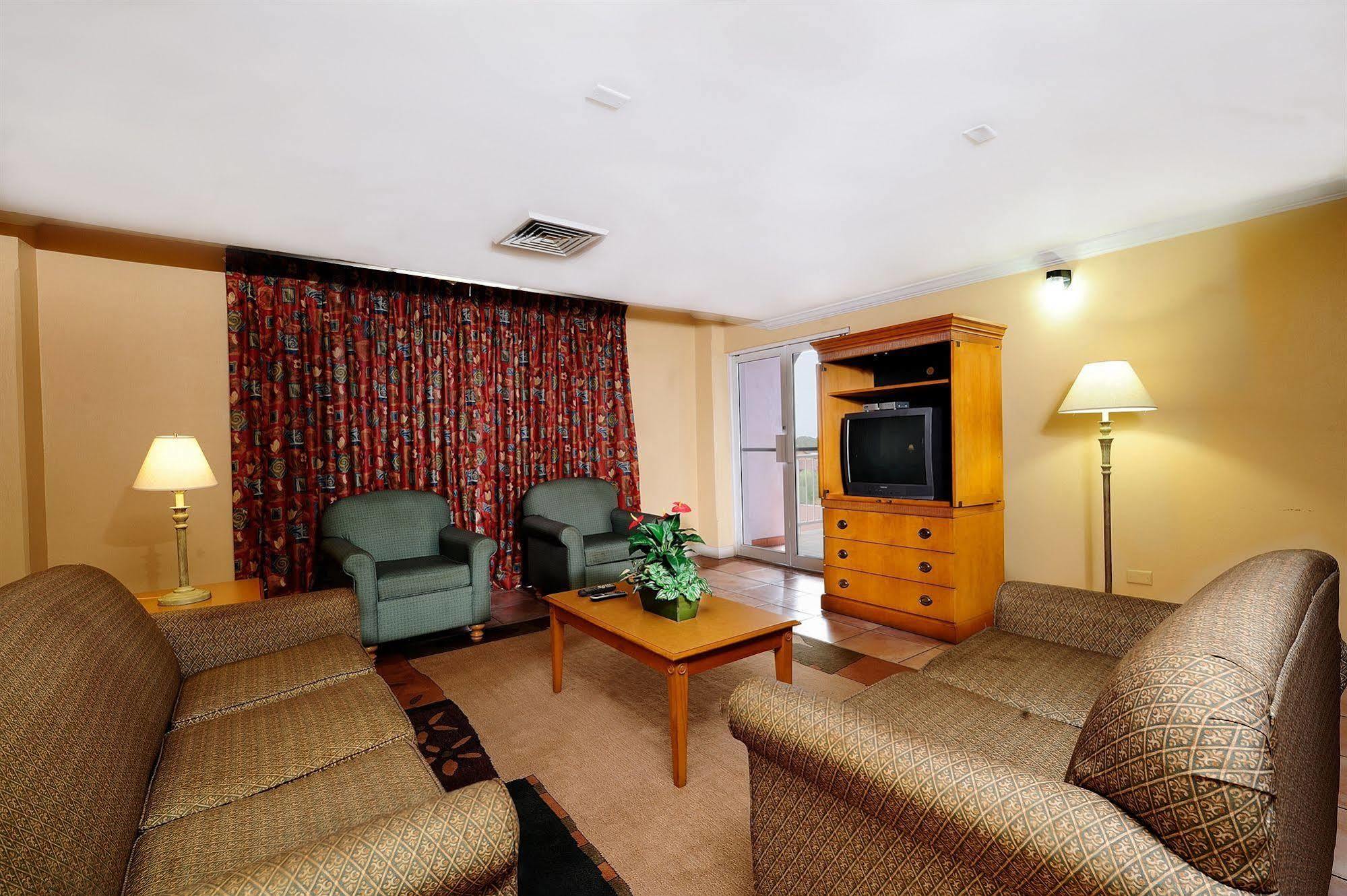 Heritage Hotel St. John's Buitenkant foto